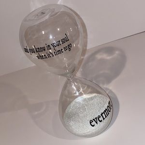 Taylor Swift Hourglass Time Evermore Folklore